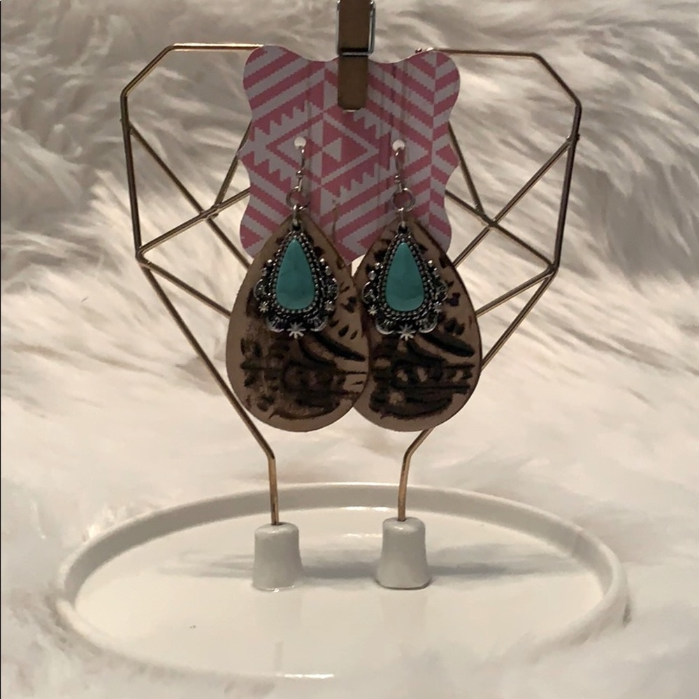 Leather and turquoise teardrop earrings